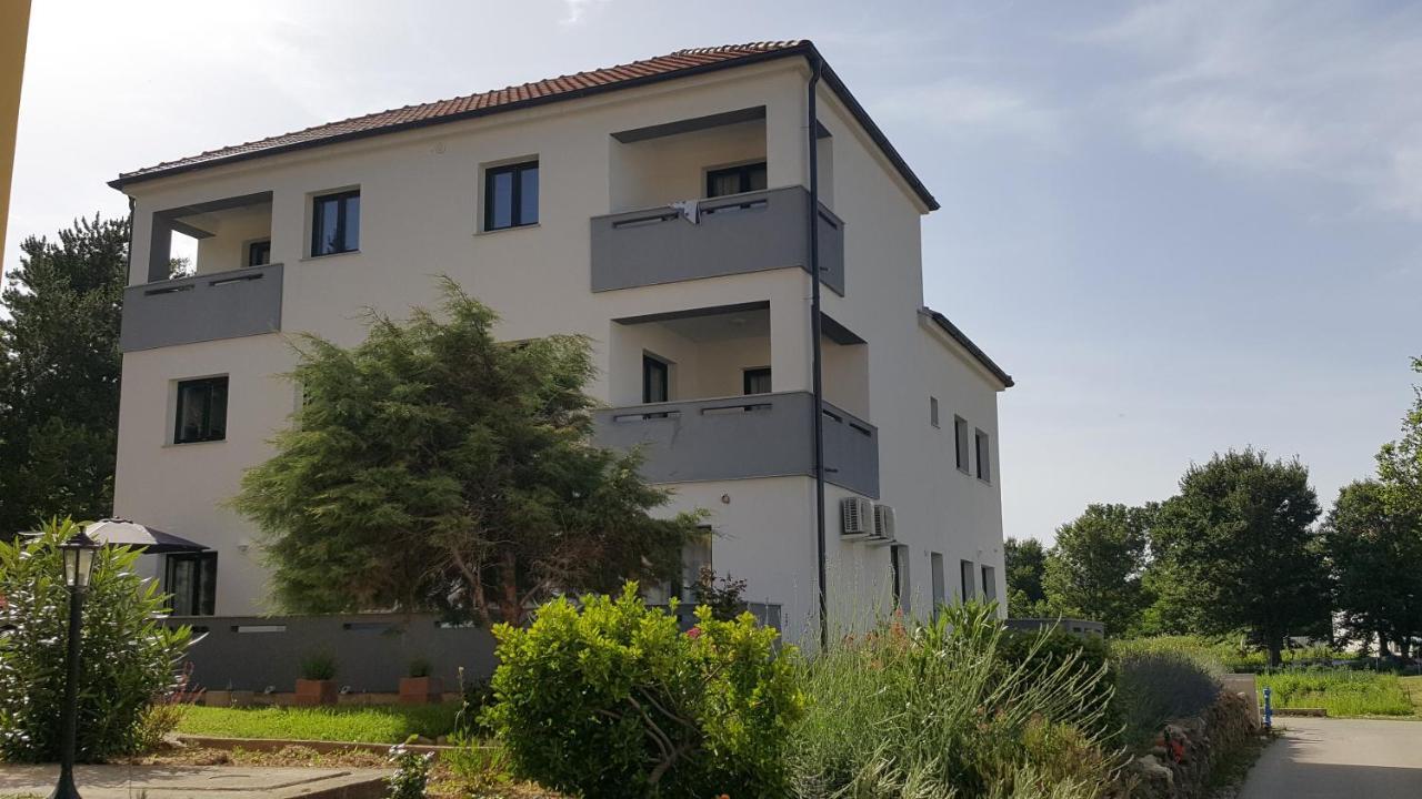 Apartments Artemis Башка Экстерьер фото